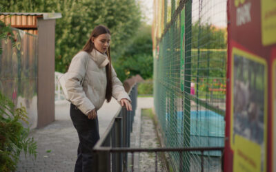 Smart Visitor Tracking Methods Every Neighborhood Should Consider